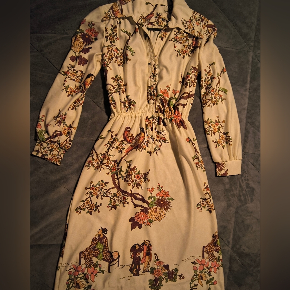 Vintage 70's Floral Print Dress.